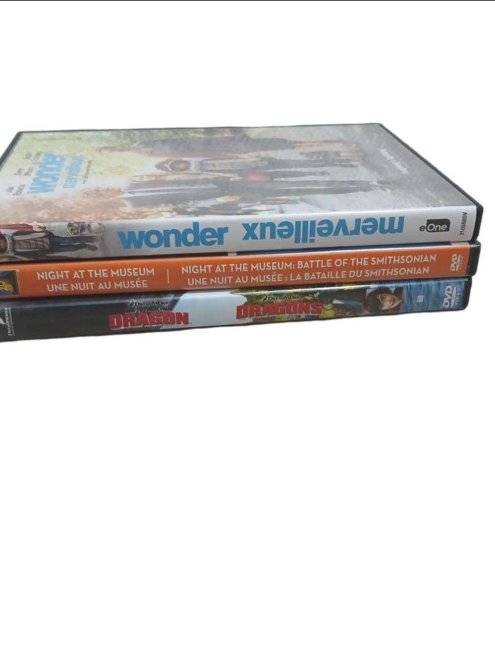 Family DVD Bundle – Wonder, How to Train Your Dragon & Night at the Museum 1 & 2 - Picture 2 of 7